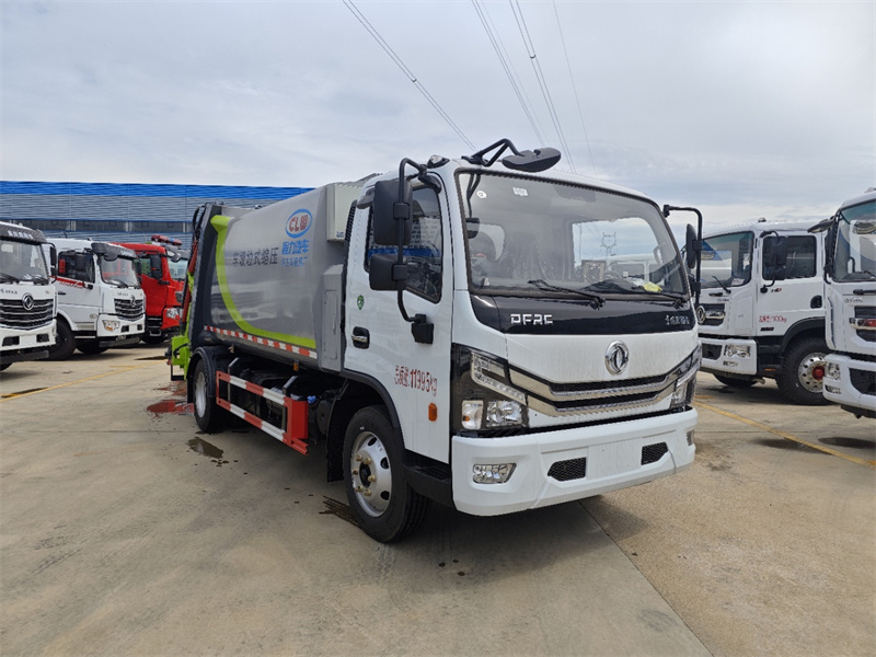 湖北 國(guó)六9立方東風(fēng)多利卡D7 壓縮垃圾車(chē)